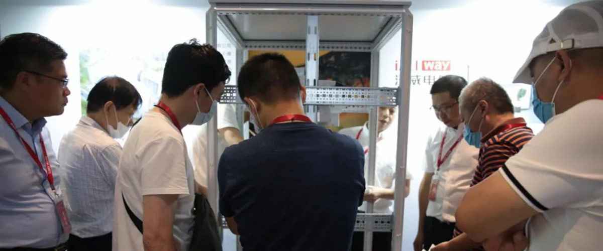 金萊勒電氣參加威姆聯(lián)盟新品發(fā)布會(huì)-4 威姆聯(lián)盟新品發(fā)布會(huì)產(chǎn)品展示區(qū)